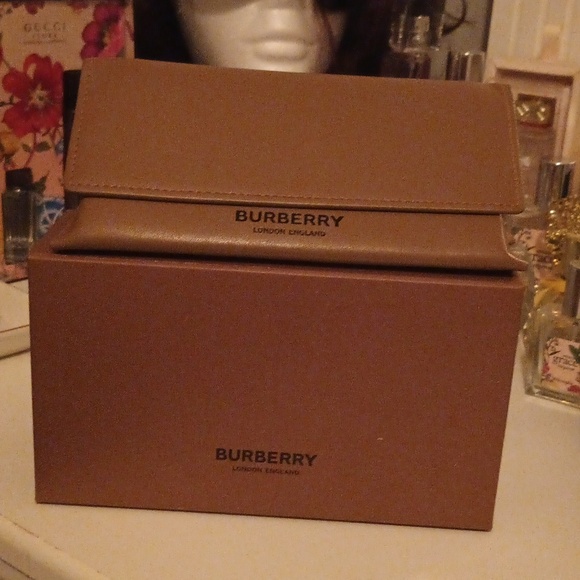 Women's sunglasses - Picture 5 of 8